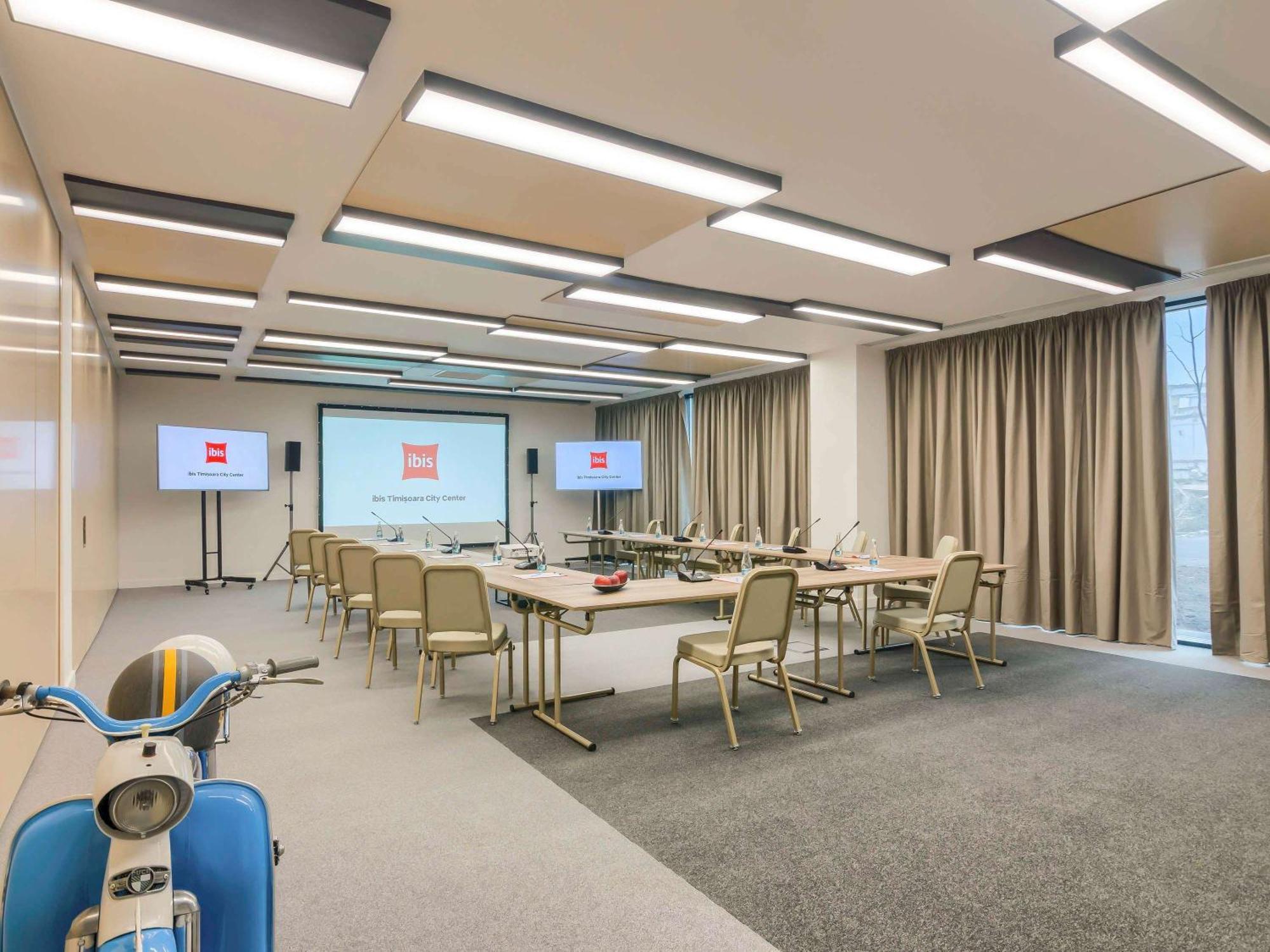 Ibis Timisoara City Center Luaran gambar